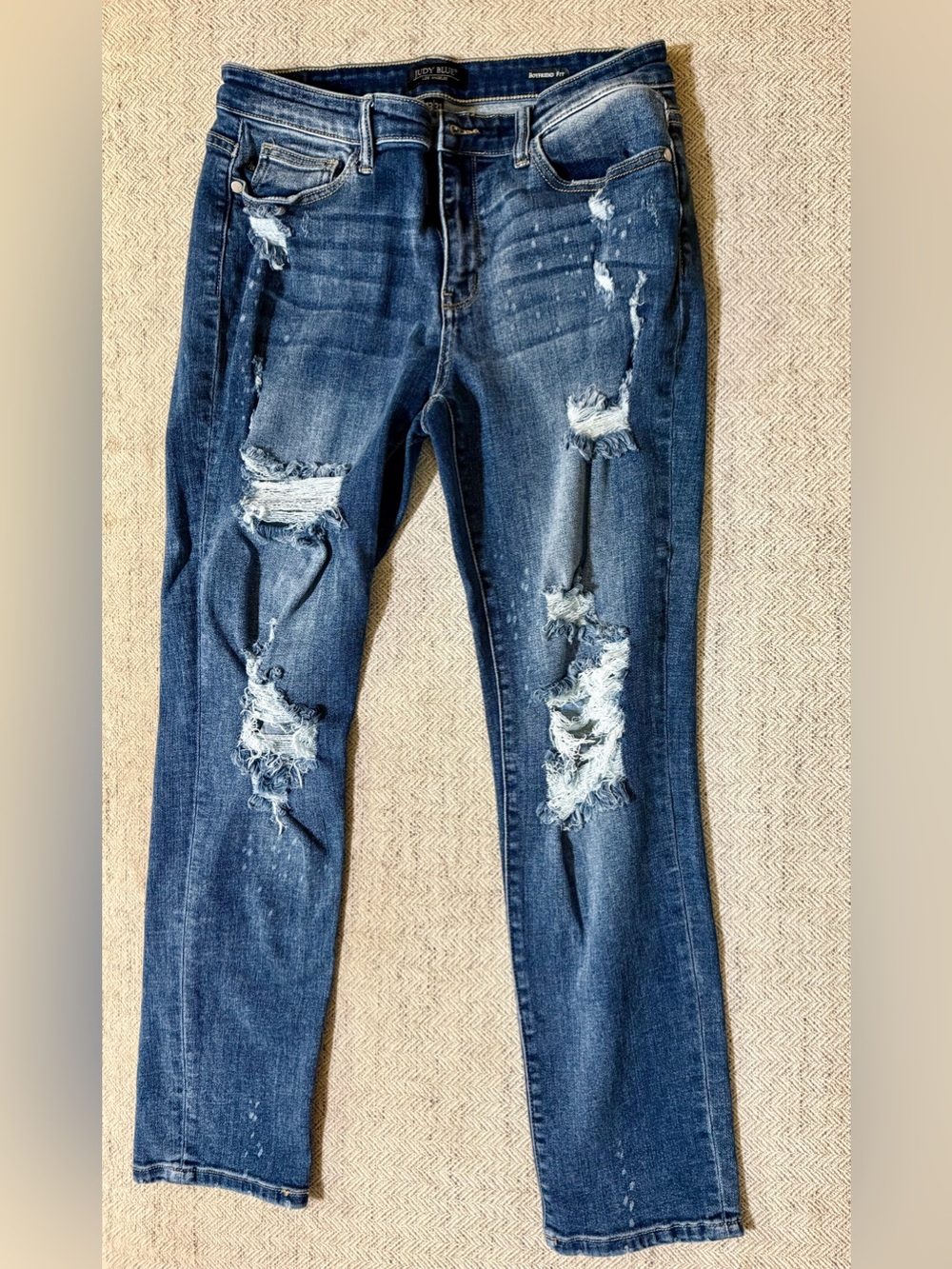 Judy Blue Boyfriend Fit Distressed Women's Blue Jeans shirt se 13/31